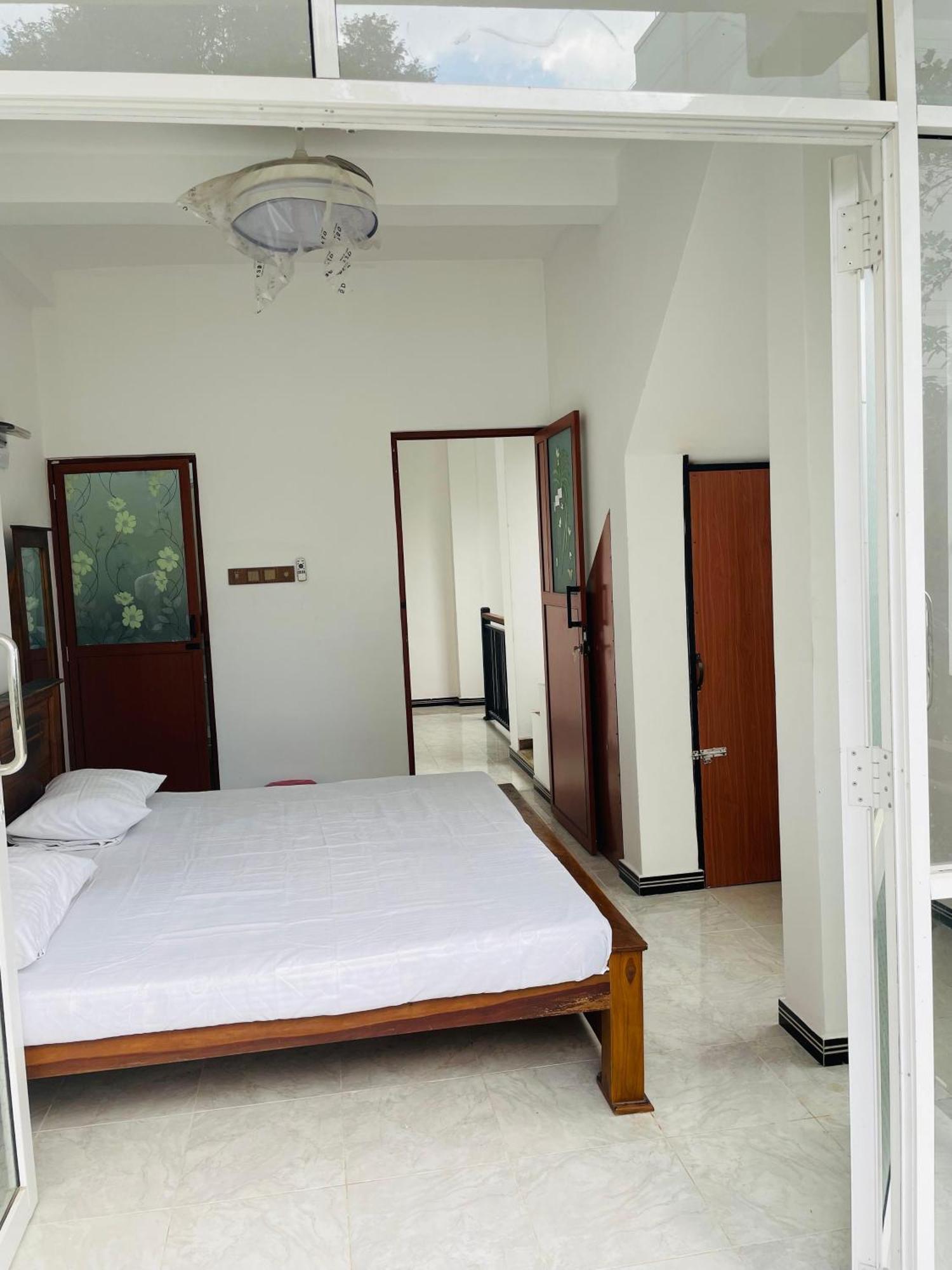 Star Village Hostel 캔디 외부 사진
